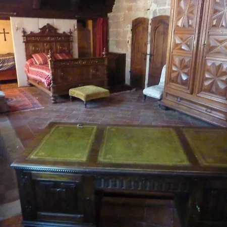 Commanderie Des Templiers Couette-café Figeac